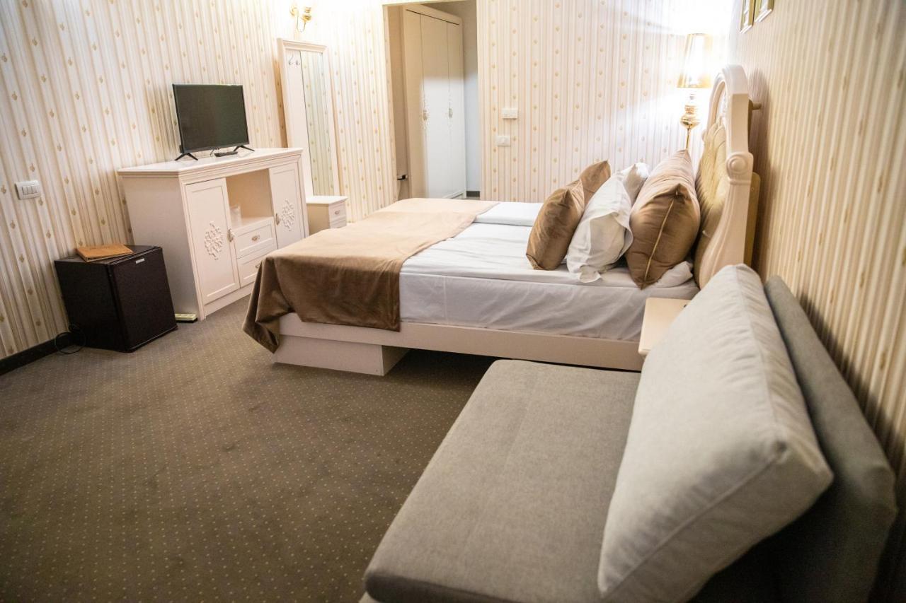 Carpathia Hotel Sinaia